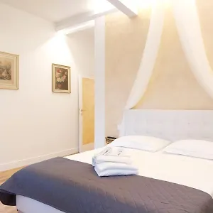 https://romito-38.it-tuscanyhotel.com