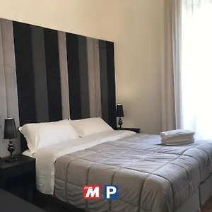 https://motta-palace-apartments-rooms.sicilyhotelsitaly.net