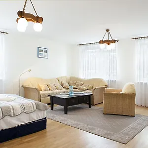 Domotel Aleje Jerozolimskie Варшава