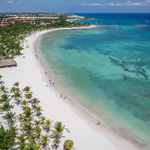 https://barcelo-maya-caribe.allrivieramayahotels.com